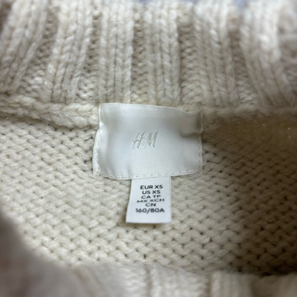 H&M Sweater Womens Extra Small Classic Crewneck Cozy Textured Geometric Knit - Picture 4 of 4
